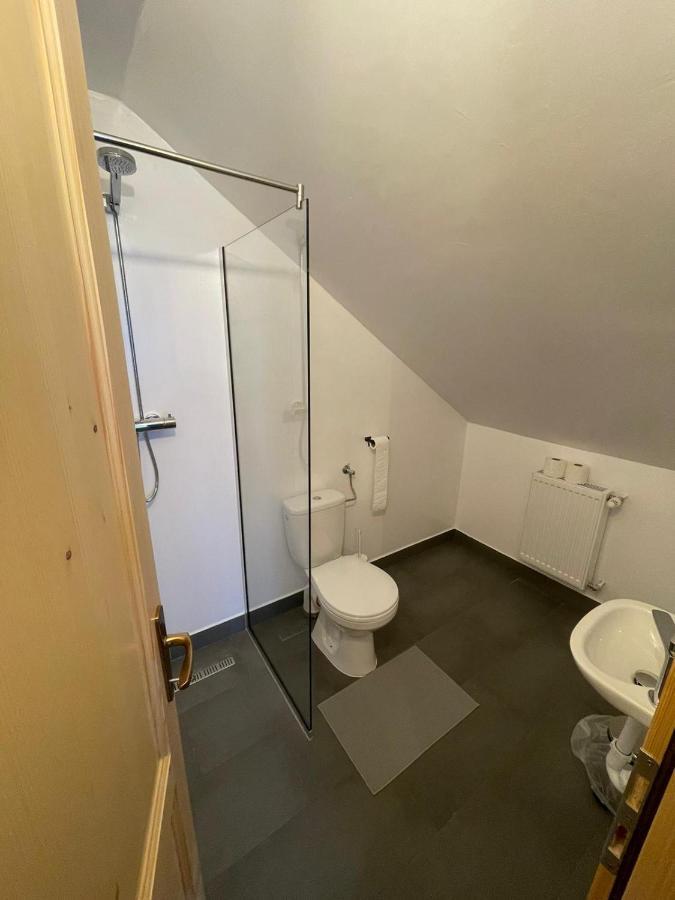 Madarasi Sportbazis Hotel Capilnita Bagian luar foto