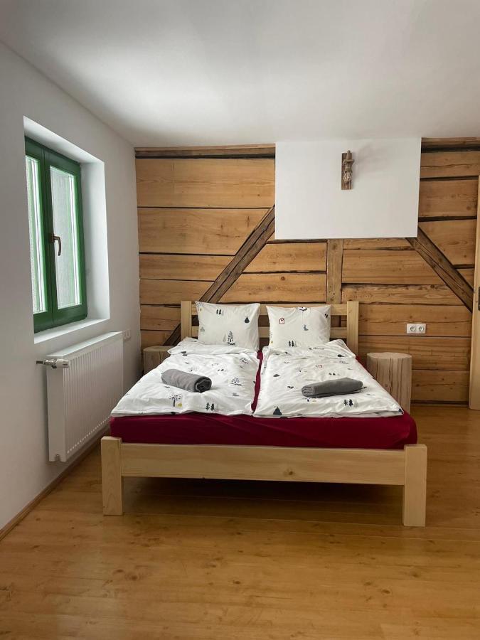 Madarasi Sportbazis Hotel Capilnita Bagian luar foto