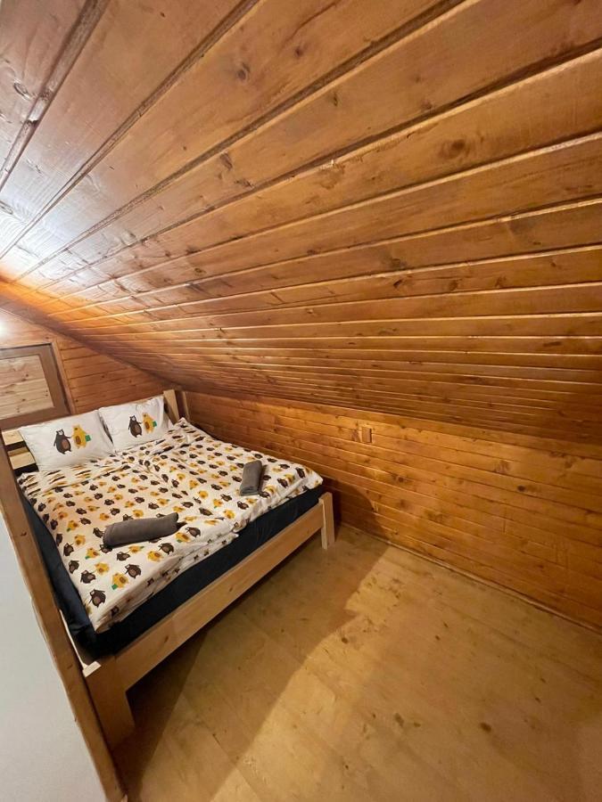 Madarasi Sportbazis Hotel Capilnita Bagian luar foto